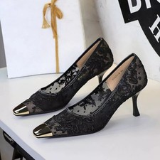 Decolte Nere In Pizzo Con