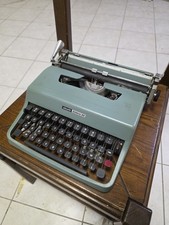 MACCHINA DA SCRIVERE OLIVETTI LETTERA 32 ( Leggere Descrizione)  