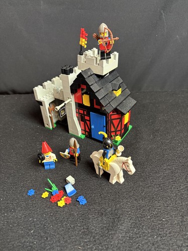 Lego 6067 guarded inn - guarded,