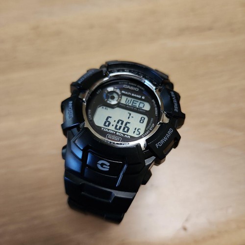 Orologio digitale solare
