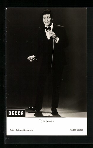 Cartolina tom jones - che, canta