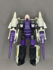 Transformers Earthrise Voyager Class Headmaster Snapdragon