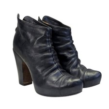 Stivaletti Fiorentini + Baker Nia Ruched in ottime condizioni $ 400 taglia 38 US 8 S3791