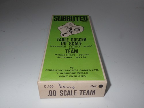 Subbuteo 100 scale team - 100, .00