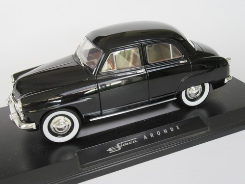 Simca aronde 1951 noire - 9,