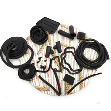 Serie kit parti in gomma nere