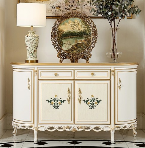 Credenza classica bianca