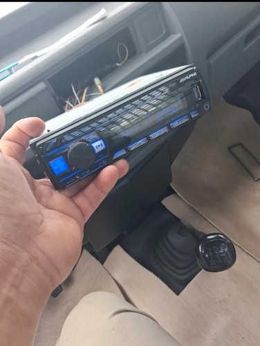 Alpine ute 200bt - autoradio, 1