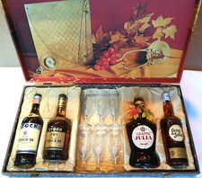 CASSETTA STOCK 84 SCATOLA IN LEGNO VINTAGE CON 6 BICCHIERI FLUT NUOVI