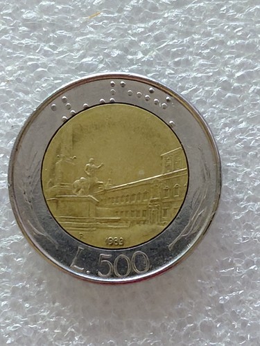 Italy 1982 500 - ,