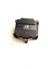 RICAMBI USATI, PULSANTIERA ALZACRISTALLI ANTERIORE DESTRA VOLKSWAGEN GOLF 3