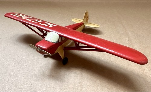 Aereo giocattolo vintage - , in