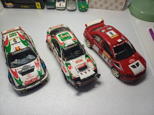 Lotto modellini 24 - 3,