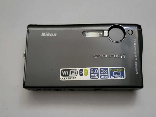 Nikon coolpix 6mp zoom - 6mp, 3x