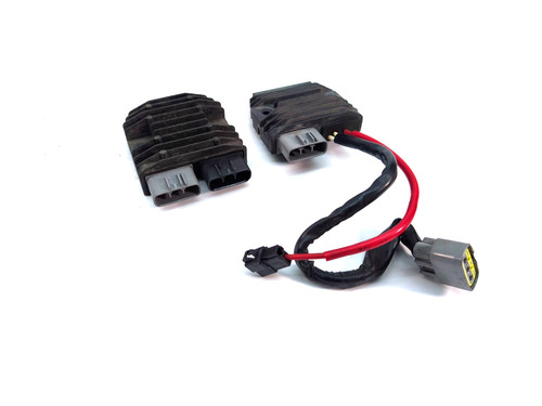 Regulateur tension pour - regulateur, de