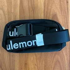 Nuova borsa da cintura