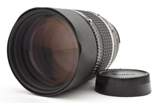Nikon nikkor 135mm f2 - 135mm,