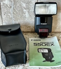 Flash elettronico montato su