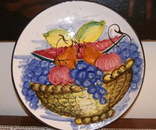Piatto ceramica decorato con
