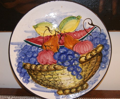 Piatto ceramica decorato con