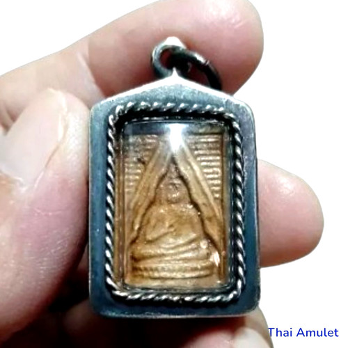 Amuleto buddha tailandese