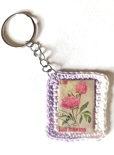 Portachiavi peonia rosa - , su