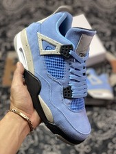 Jordan 4 Retro Mid University