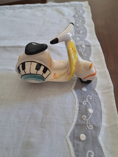 Vespa ceramica deruta - vespa,