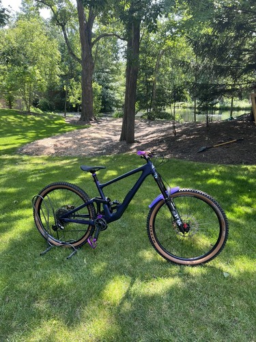 Specialized enduro custom - specialized,