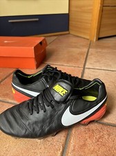 Scarpe Da Calcetto Nike Tiempo Con Tacchetti