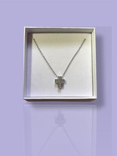 Collana con ciondolo a forma