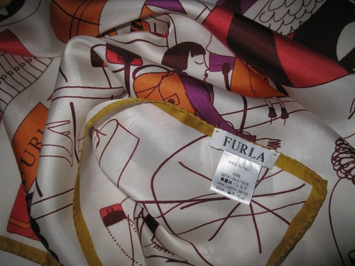 Sciarpa foulard nuova senza