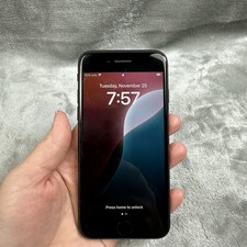 iPhone SE 128GB (AT&T) funzionante nessun danno importante