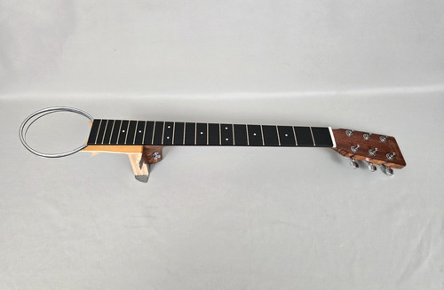 Martin collo chitarra - &,