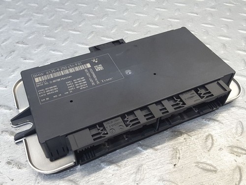 2011 bmw f10 - f11, footboard