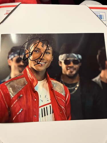 Jaafar jackson signed 8x10 - jackson,