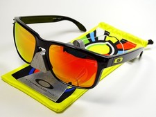 Occhiali da sole Oakley Holbrook Valentino Rossi VR46 Latch Deviation Jupiter MotoGP
