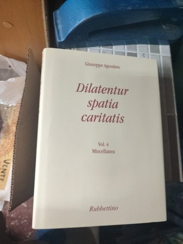 Dilatentur spatia caritas - spatia, mon