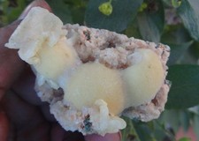 Thomsonite Sfere su Stilbite