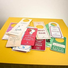 cartelli porta di hotel vintage da collezione, 17 pezzi