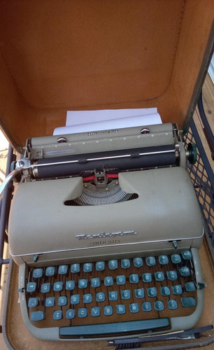 Macchina scrivere portatile - da,
