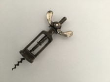 tire bouchon. BODEGA