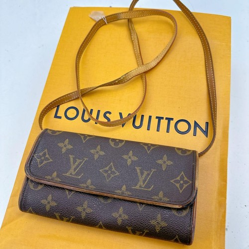Louis vuitton monogram - louis,