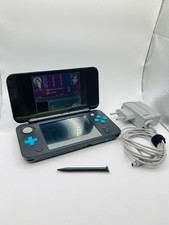 New Nintendo 2DS XL Blu e Nero