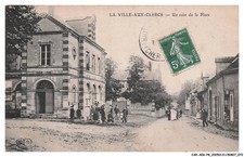 CAR-AEGP8-0451-41 - La Ville-Aux-Clercs - Un Angolo Della Piazza