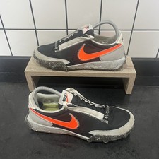 Nike Waffle Racer Crater