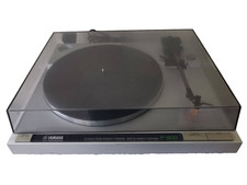 Yamaha P-200 Turntable