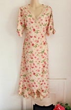 Abito avvolgente floreale