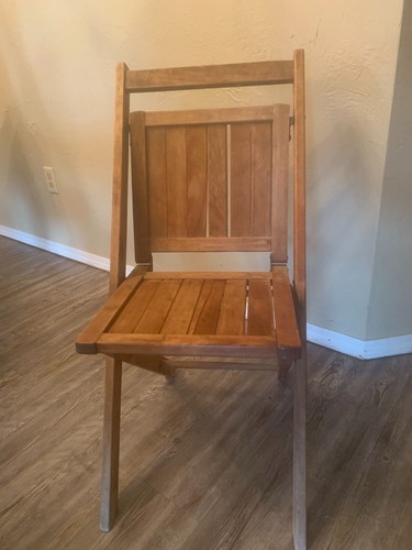 Sedia pieghevole vintage primi