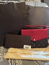 Pochette Louis Vuitton due